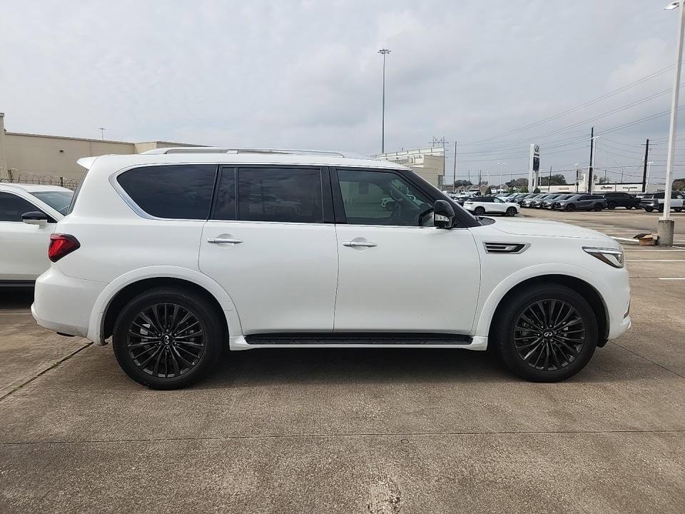Certified 2023 INFINITI QX80 Premium Select w/ Cargo Package image 11