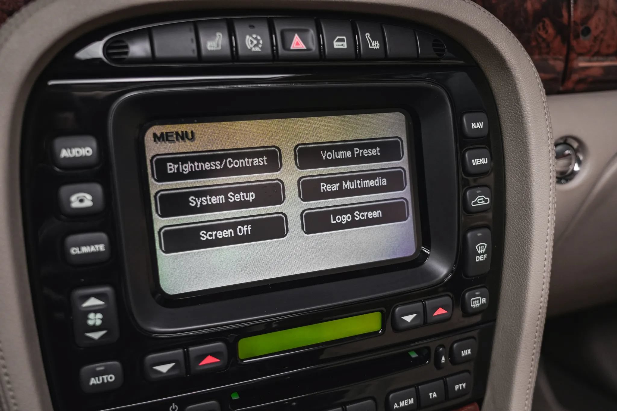 Used 2006 Jaguar XJ Vanden Plas RWD image 60