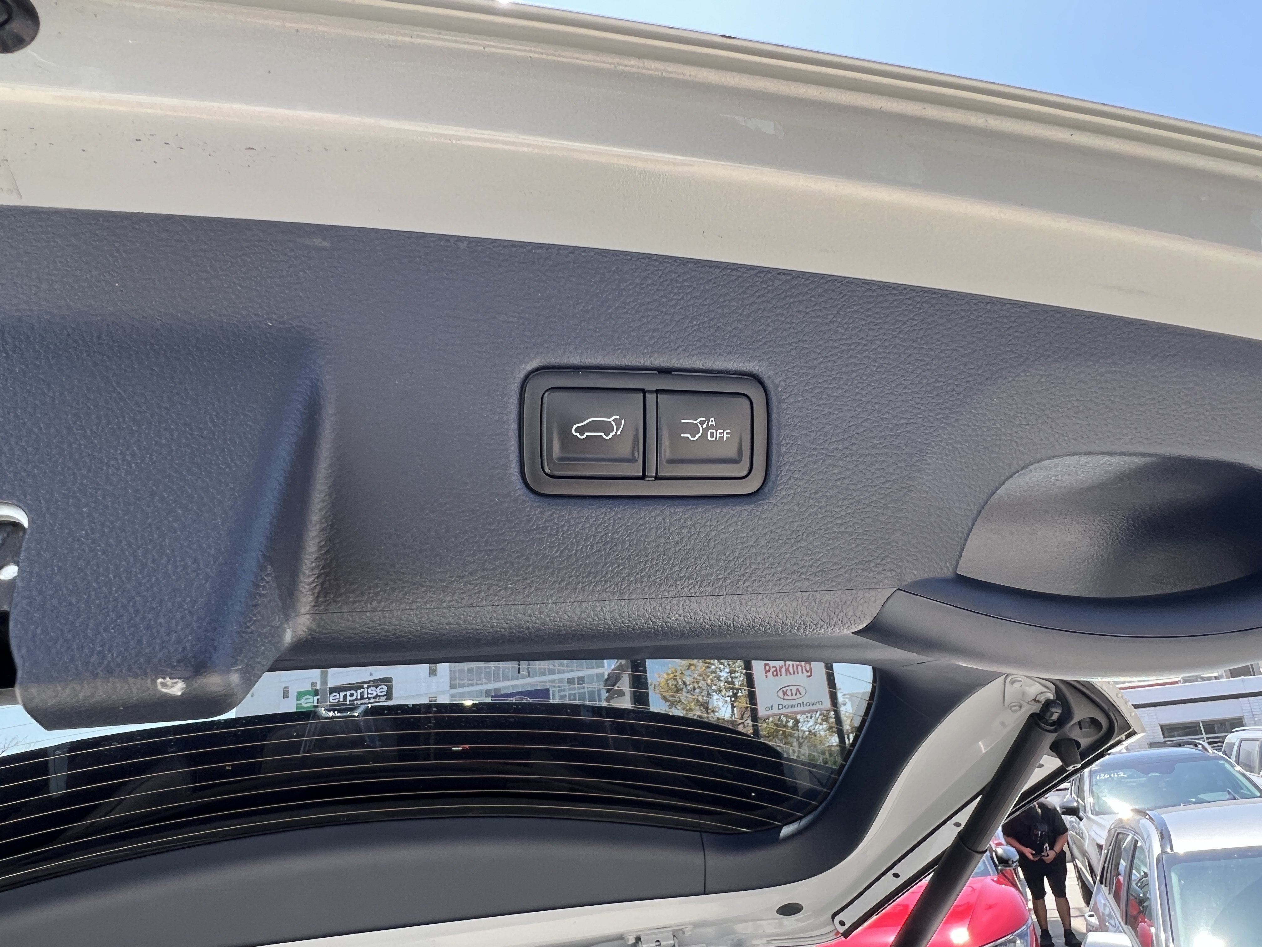 Certified 2026 Kia Carnival SX Prestige FWD image 22