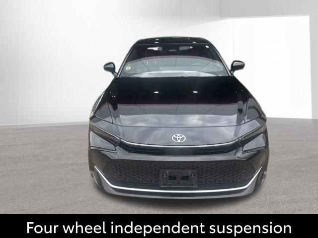 Certified 2025 Toyota Crown Platinum AWD/4WD image 7