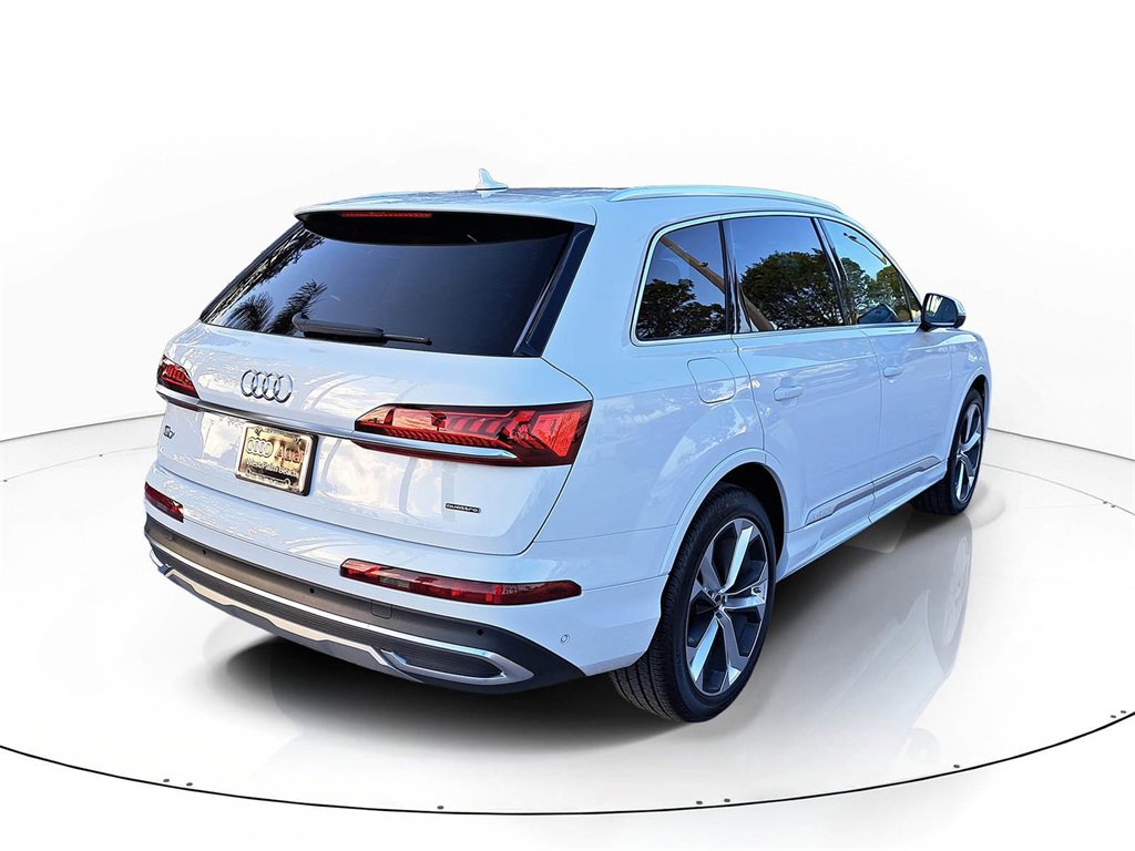 Used 2024 Audi Q7 3.0T Premium Plus w/ Premium Plus Package image 4