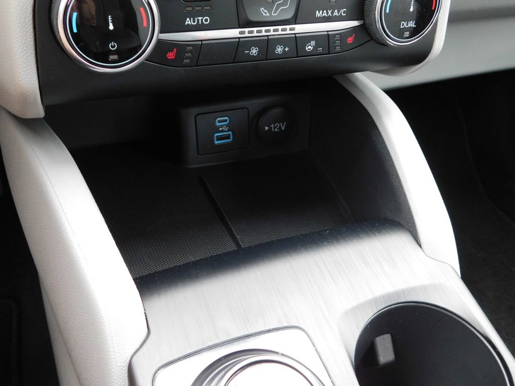 Used 2023 Ford Escape Active image 37