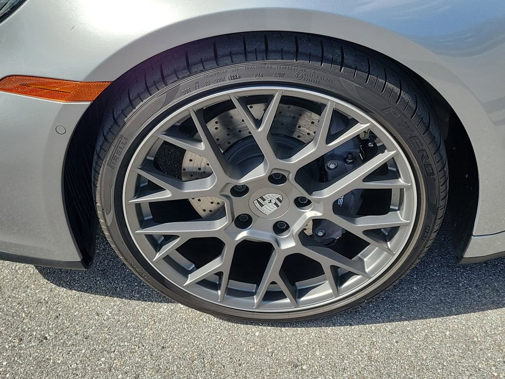 Certified 2025 Porsche 911 Carrera RWD image 12