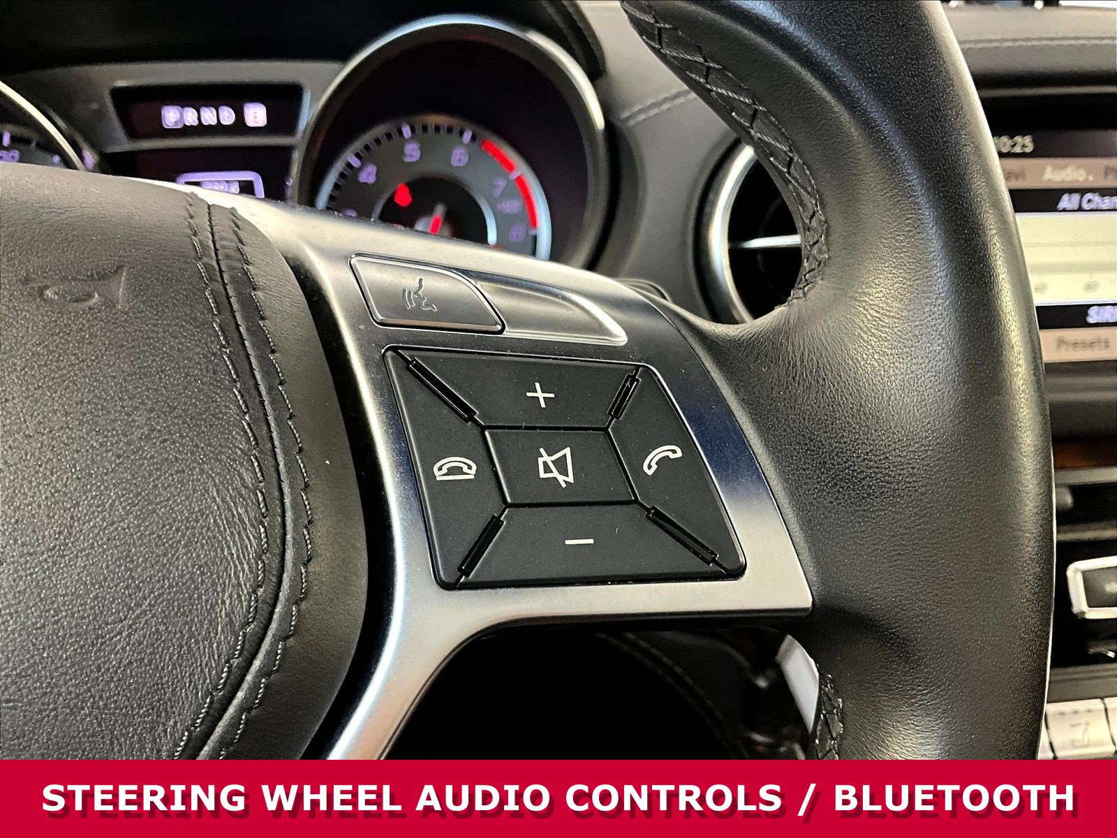 Used 2013 Mercedes-Benz SL 550 image 10