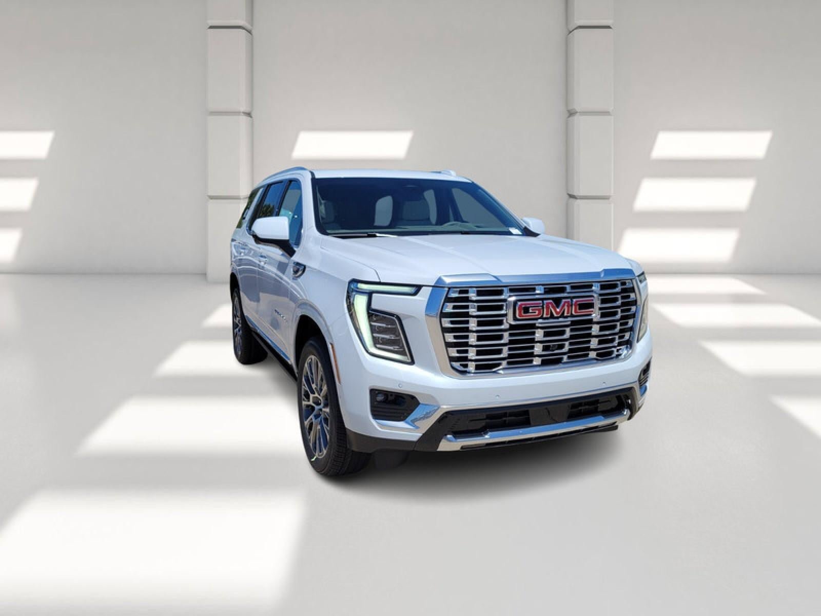 New 2026 GMC Yukon Denali w/ Denali Reserve Package RWD image 3