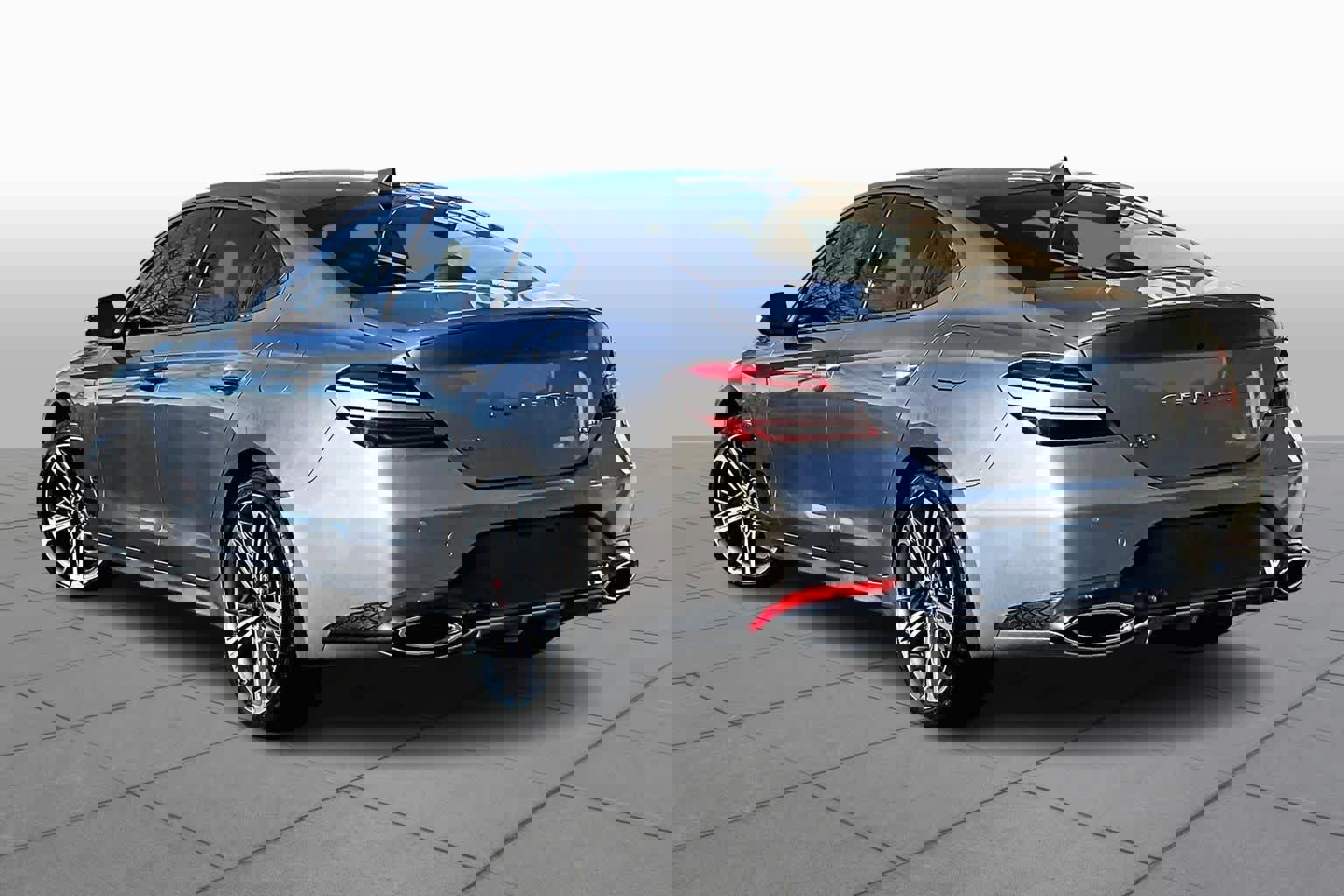 Used 2025 Genesis G70 3.3T Advanced image 12