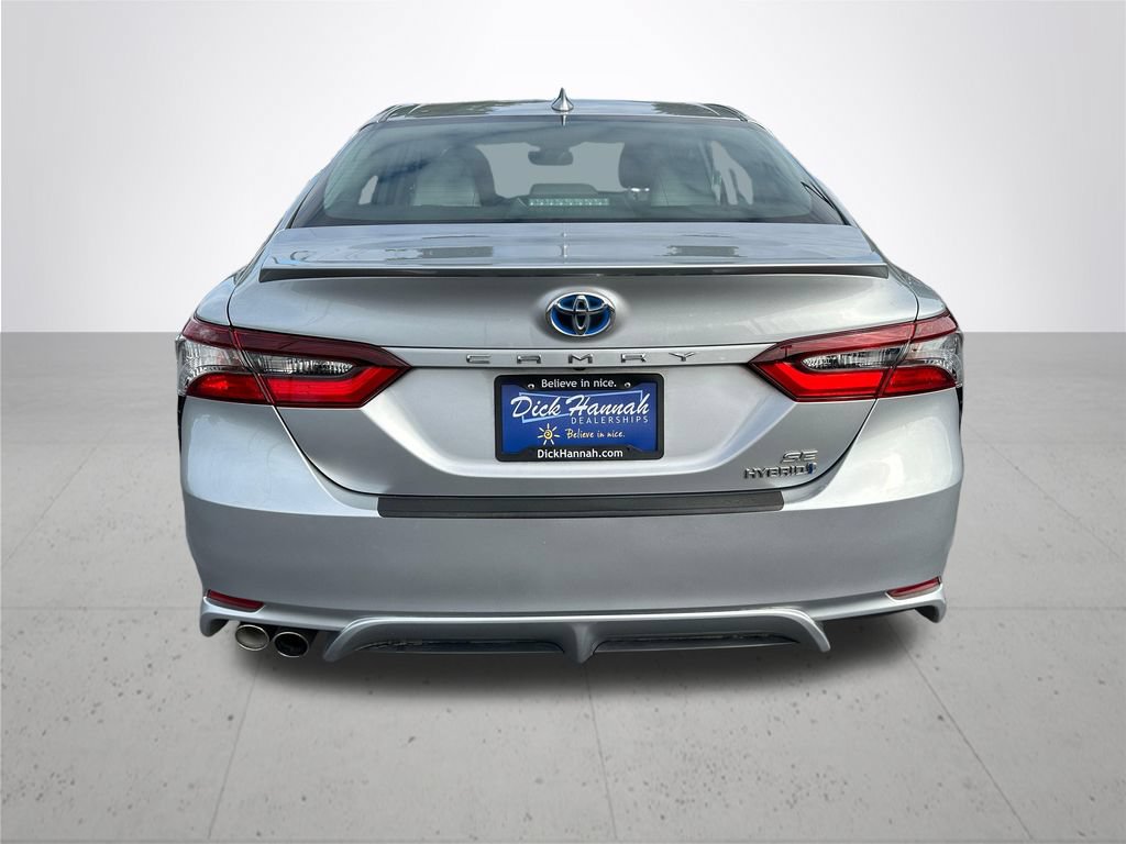 Used 2023 Toyota Camry SE FWD image 8