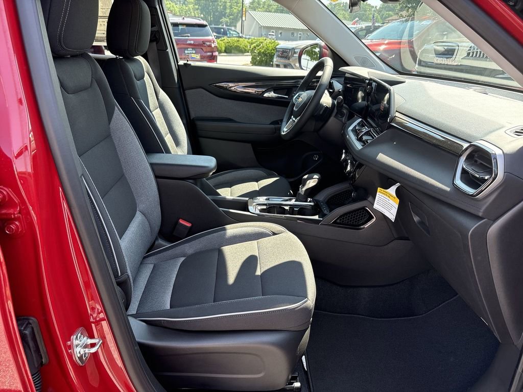 New 2026 Chevrolet TrailBlazer LT w/ Convenience Package image 27