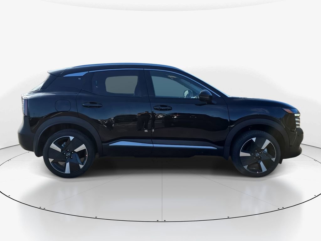 New 2026 Nissan Kicks SR w/ SR Premium Package FWD video 3