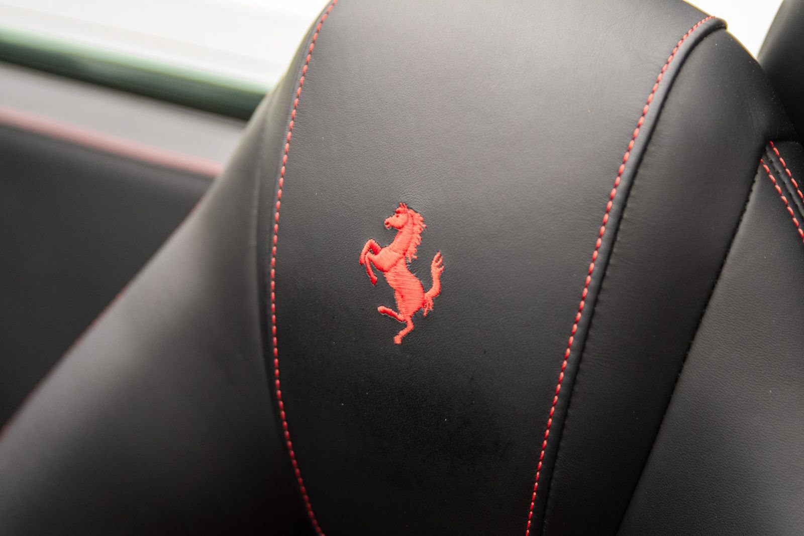 Used 2018 Ferrari 488 Spider RWD image 27