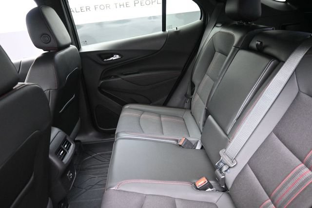 Certified 2024 Chevrolet Equinox RS FWD image 23