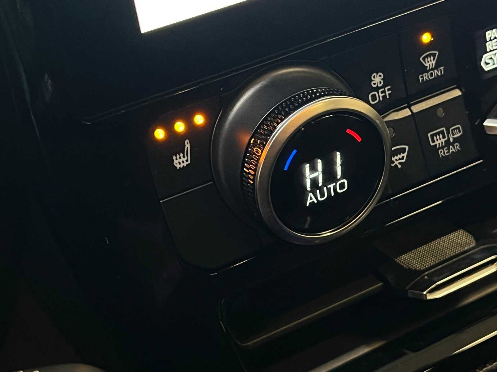 Certified 2024 Toyota Highlander XSE image 26