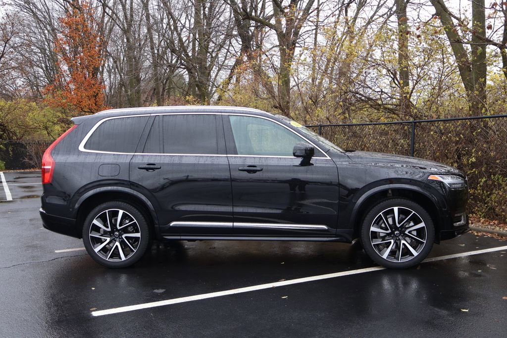 Used 2024 Volvo XC90 B6 Plus w/ Protection Package Premier image 9