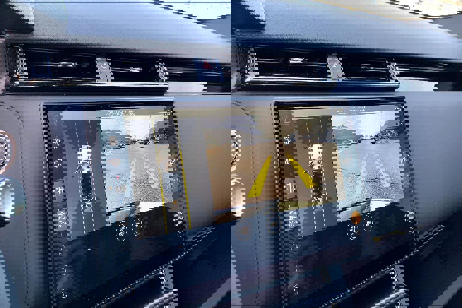 Used 2025 Land Rover Range Rover Velar Dynamic SE image 24