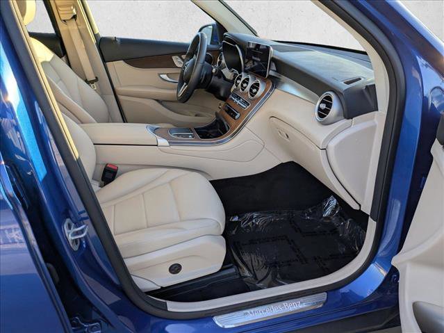 Used 2022 Mercedes-Benz GLC 300 image 20