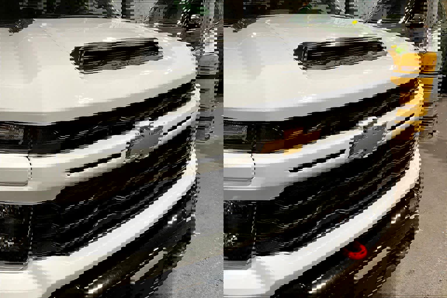 Used 2025 Chevrolet Silverado 2500 Custom w/ Custom Value Package image 30