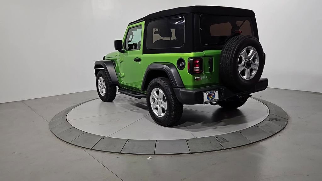 Used 2019 Jeep Wrangler Sport image 3