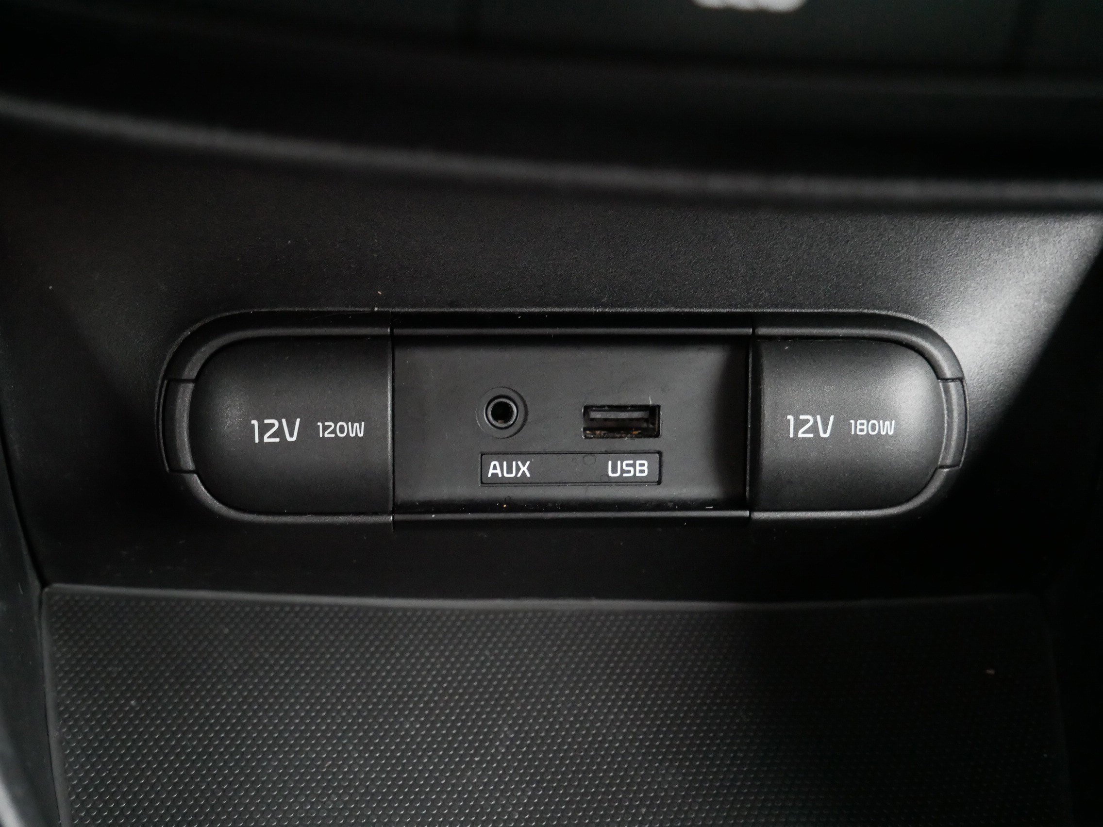 Used 2015 Kia Soul image 33