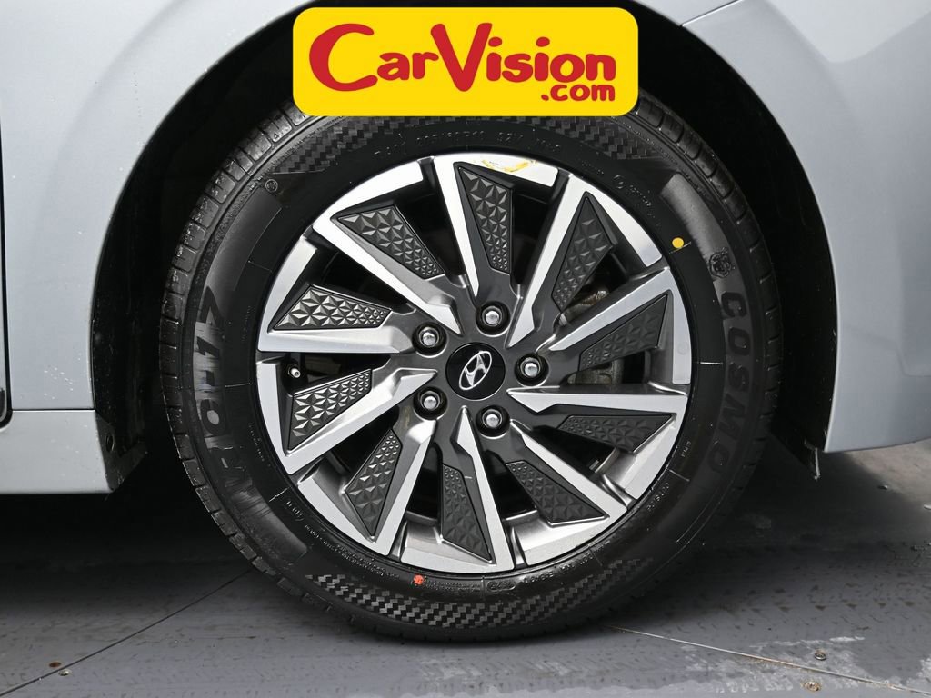 Used 2021 Hyundai Ioniq Limited image 13