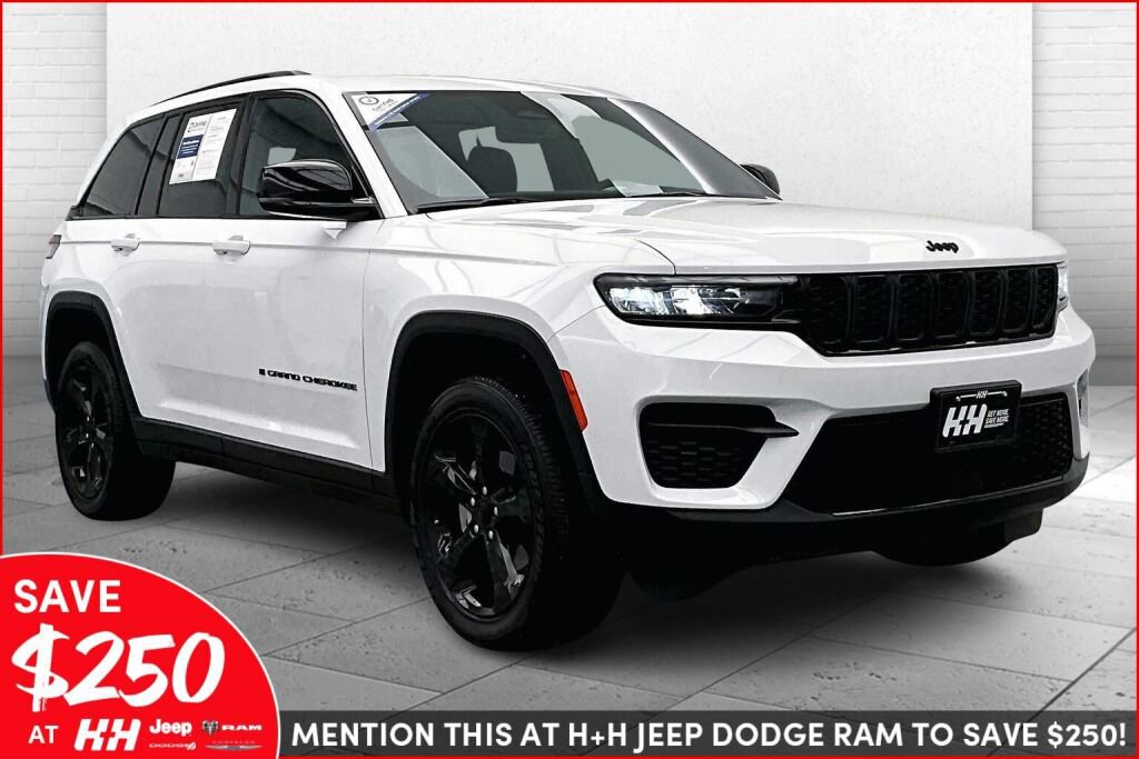 Used 2023 Jeep Grand Cherokee Altitude