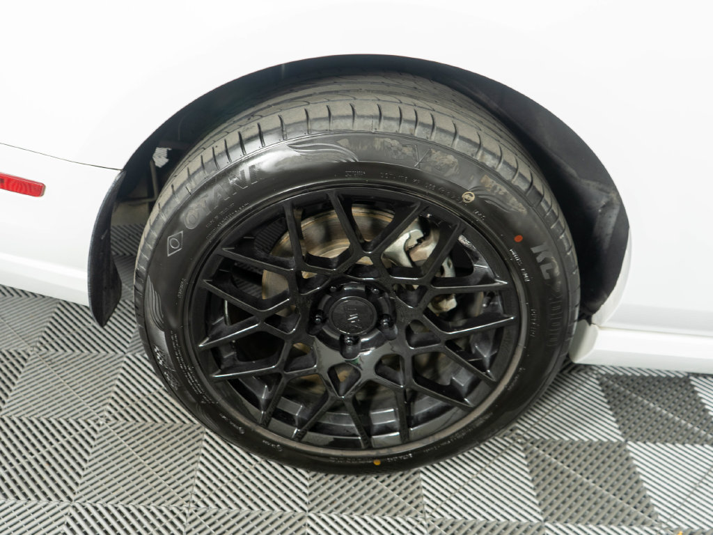 Used 2014 Ford Mustang GT RWD image 27