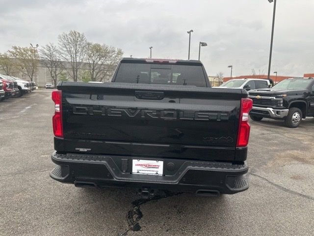 New 2026 Chevrolet Silverado 1500 High Country w/ LPO, Dark Essentials Package image 4