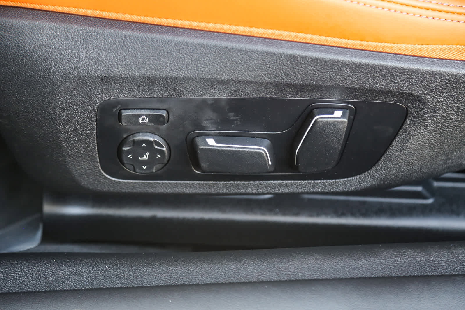 Used 2024 BMW M4 Coupe image 18