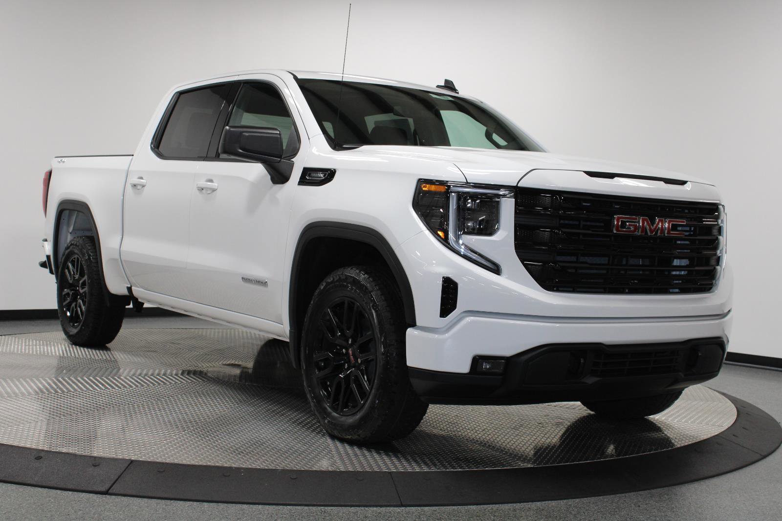 New 2026 GMC Sierra 1500 Elevation image 20