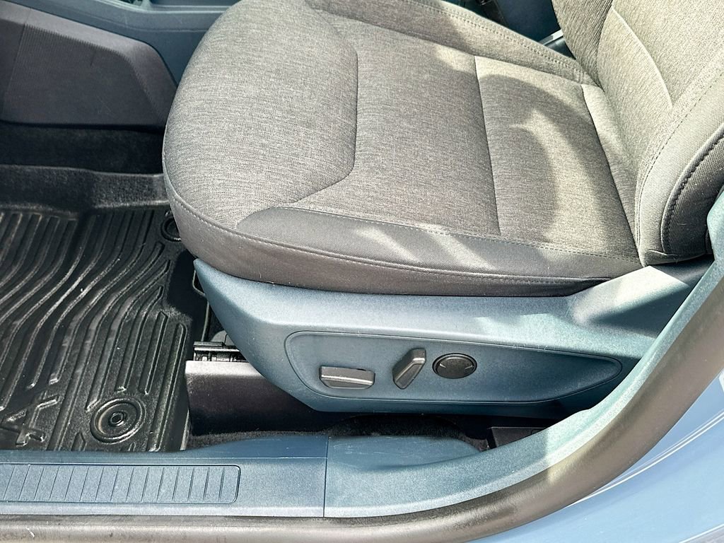 Certified 2024 Ford Maverick XLT w/ XLT Luxury Package image 9