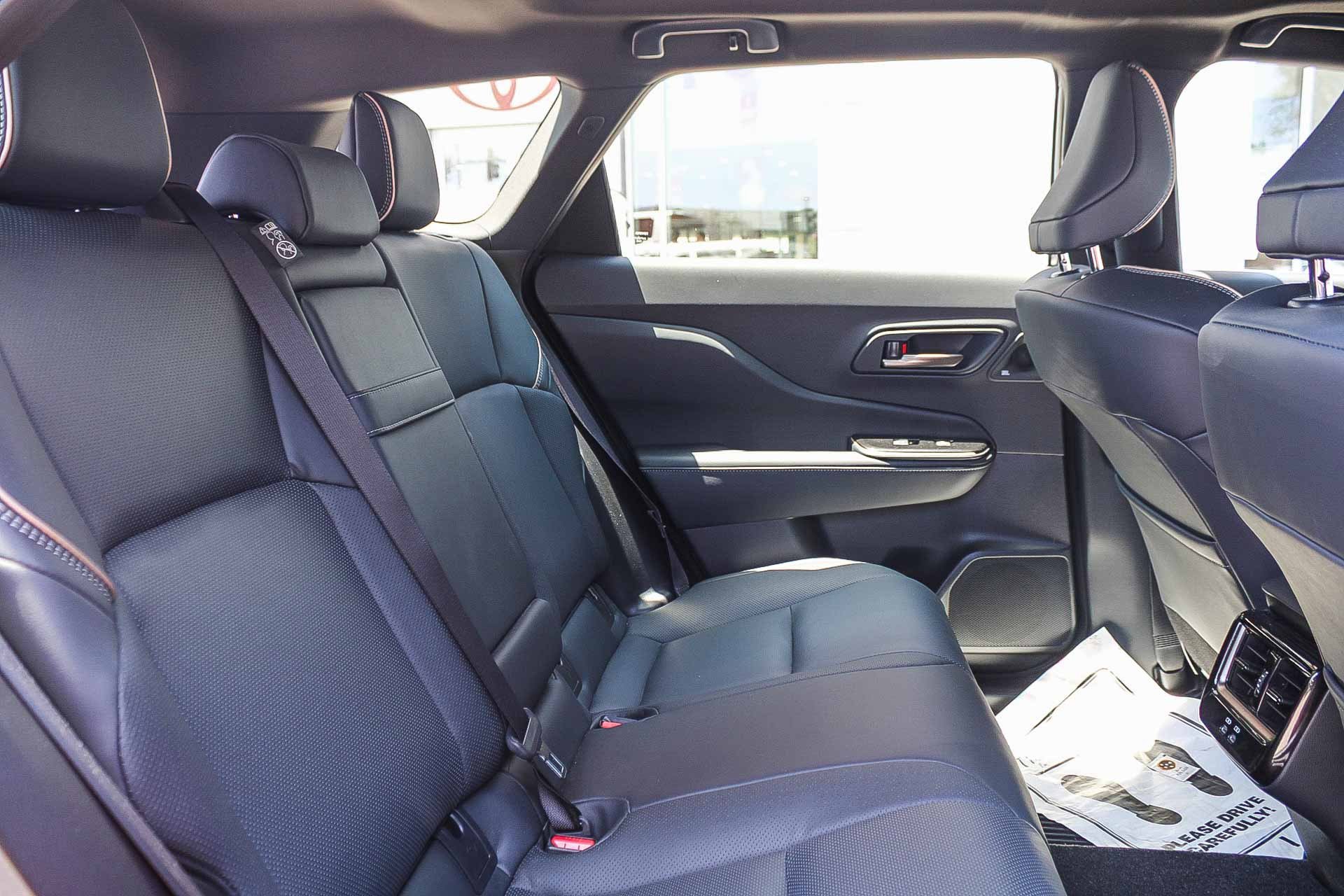 Used 2025 Toyota Crown Signia w/ Advanced Technology Package AWD/4WD image 25