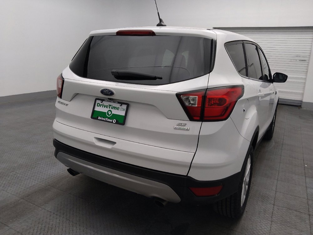 Used 2019 Ford Escape SE FWD image 7