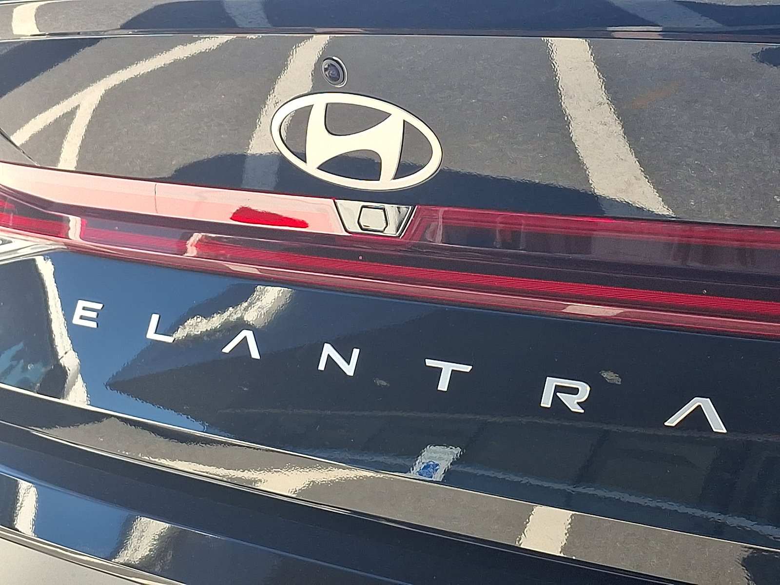 New 2026 Hyundai Elantra SEL Sport Premium FWD image 11
