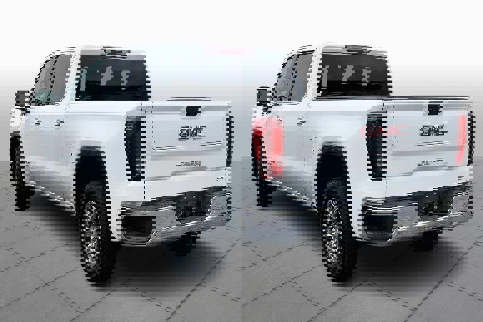 Used 2025 GMC Sierra 1500 SLT image 11