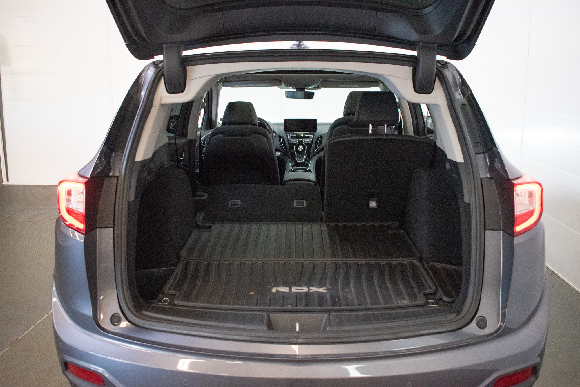 Used 2019 Acura RDX w/ Technology Package AWD/4WD image 26