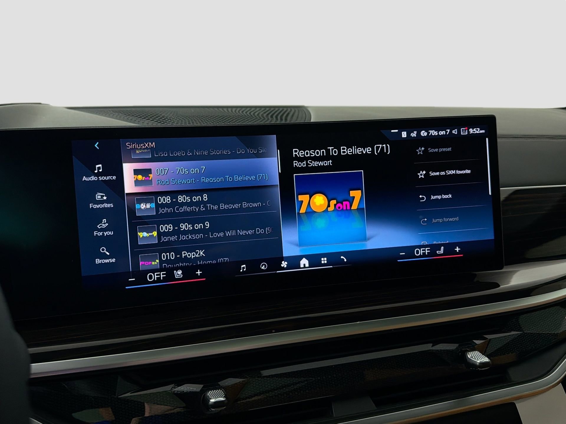 New 2026 BMW X5 xDrive50e image 14