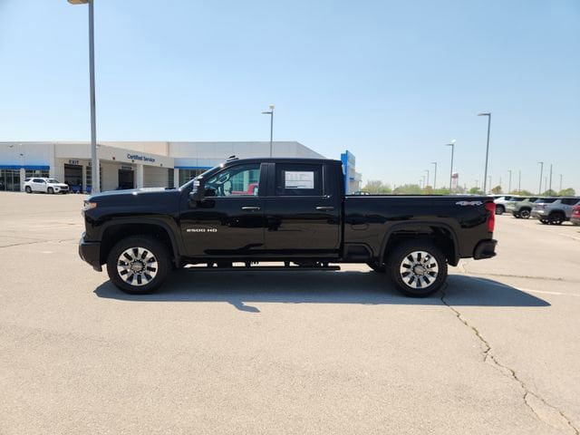 New 2026 Chevrolet Silverado 2500 Custom w/ Custom Convenience Package AWD/4WD image 4