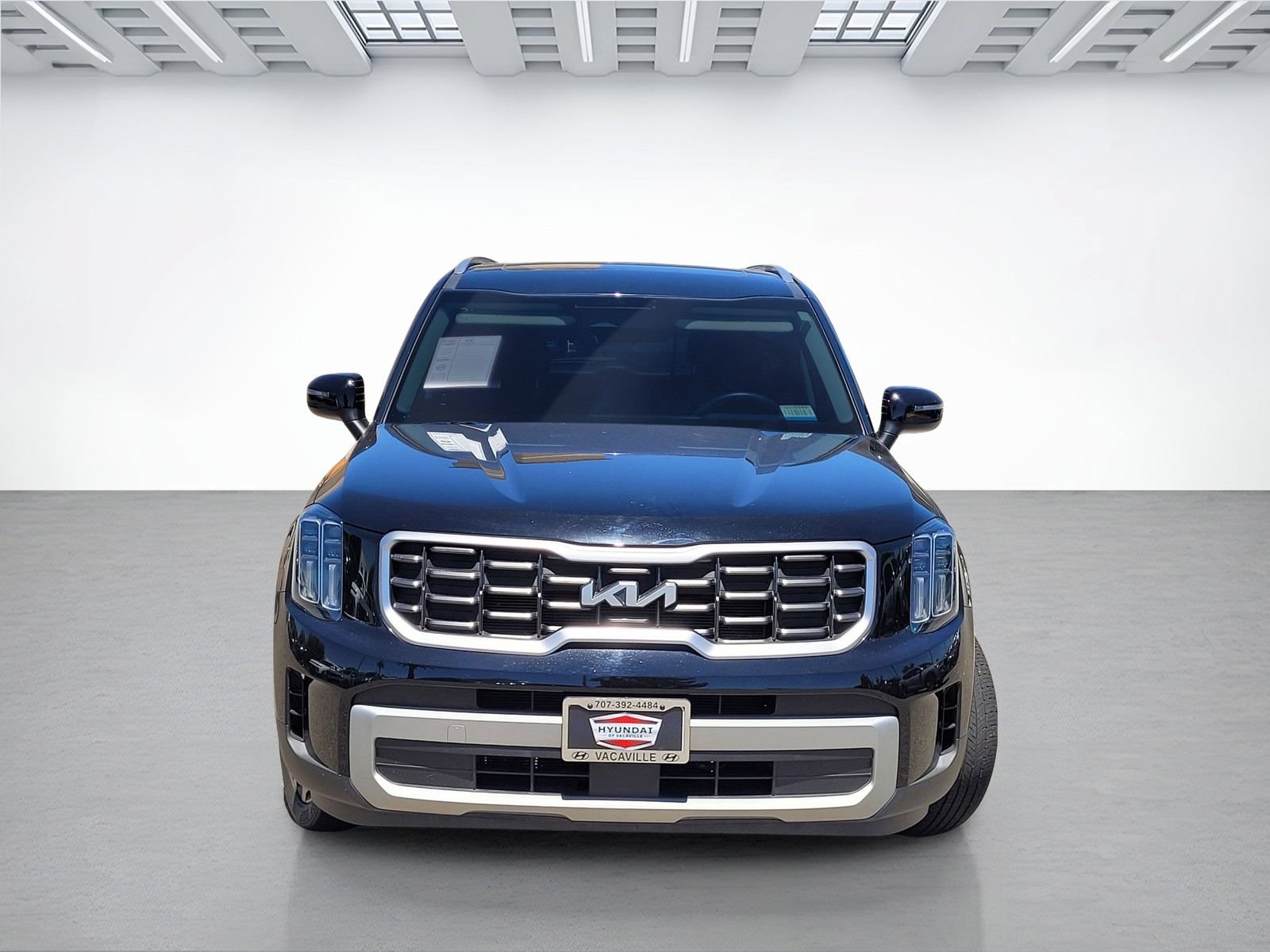 Used 2024 Kia Telluride S w/ S Sunroof Package FWD image 2