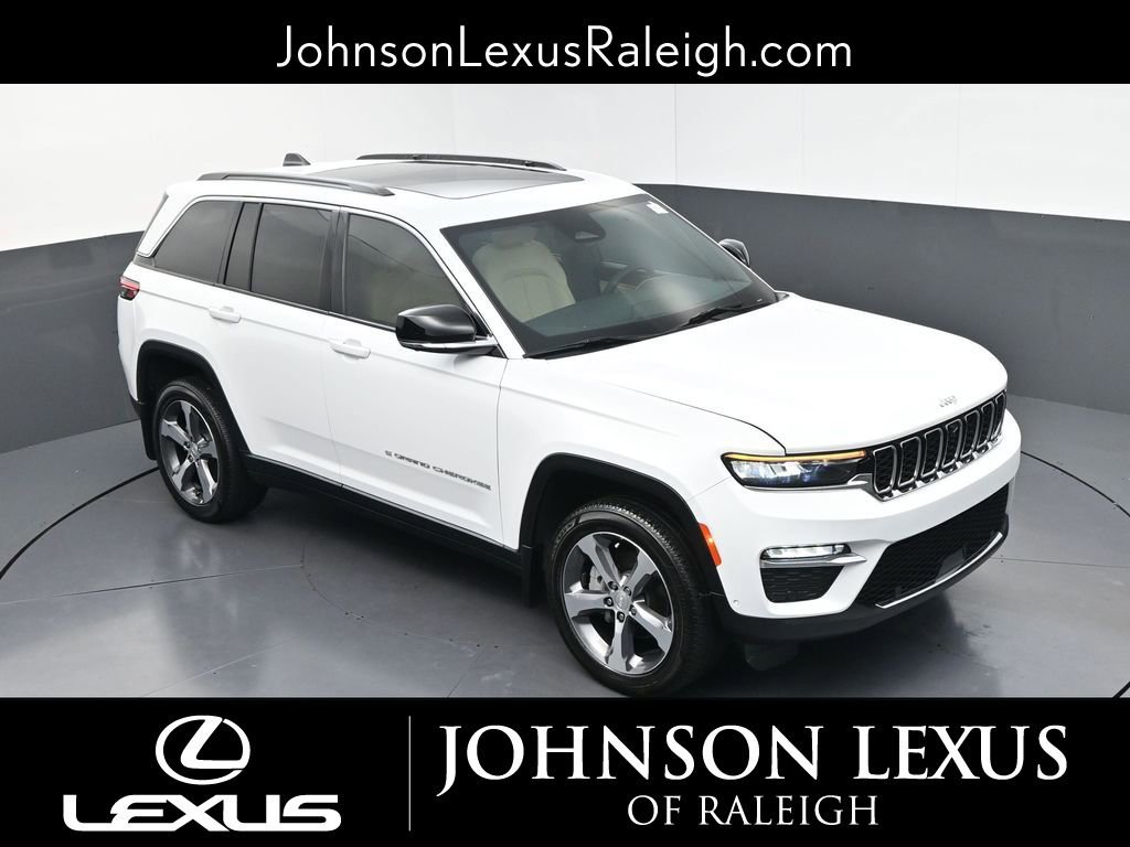 Used 2024 Jeep Grand Cherokee Limited w/ Luxury Tech Group II image 22