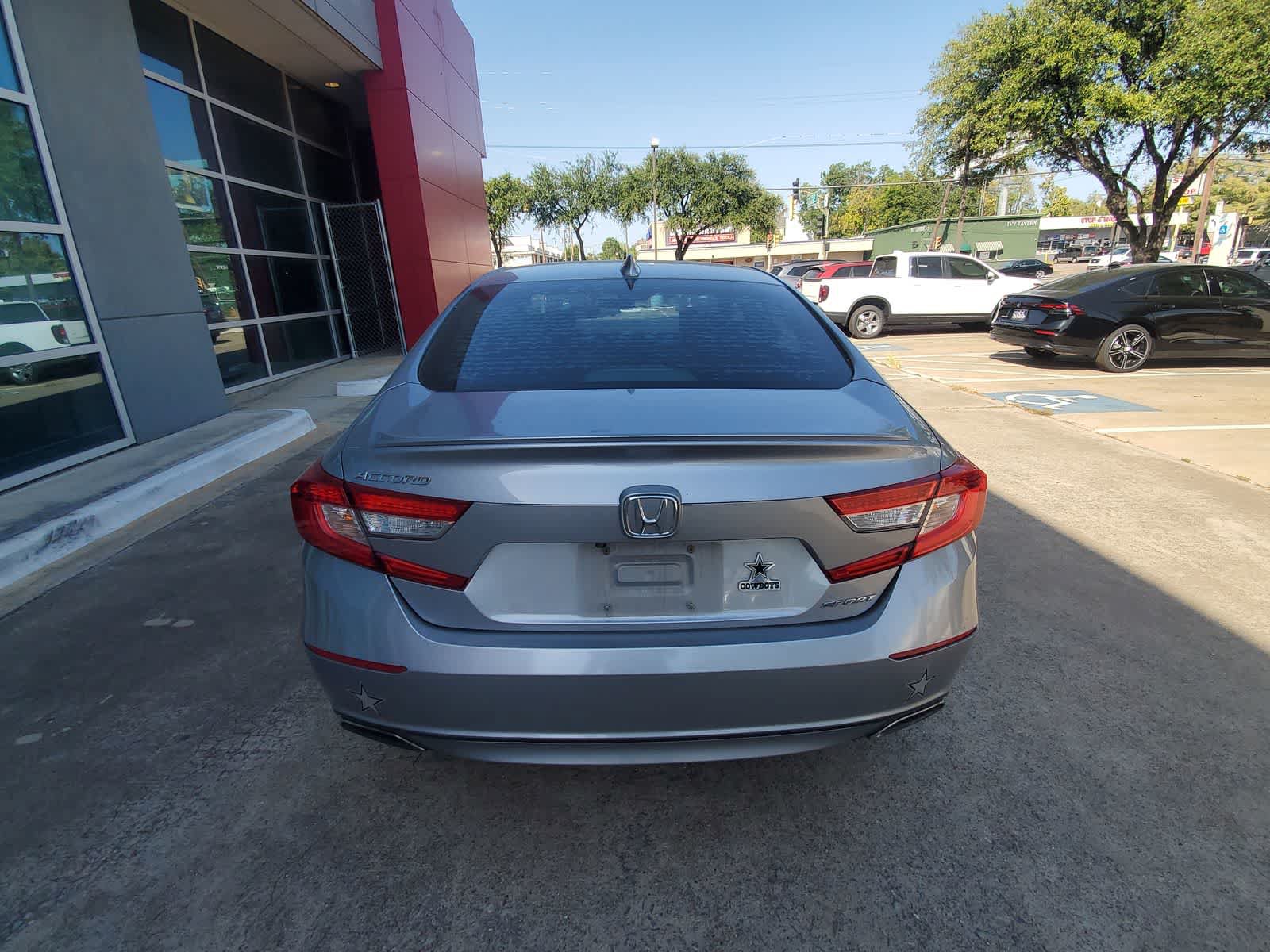 Used 2019 Honda Accord Sport image 5