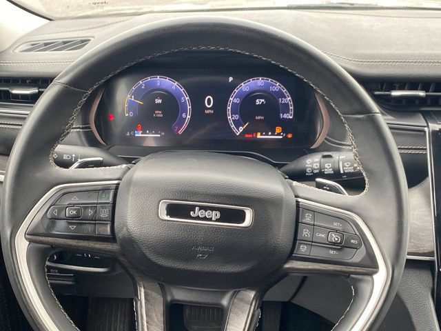 Used 2023 Jeep Grand Cherokee Limited AWD/4WD image 8