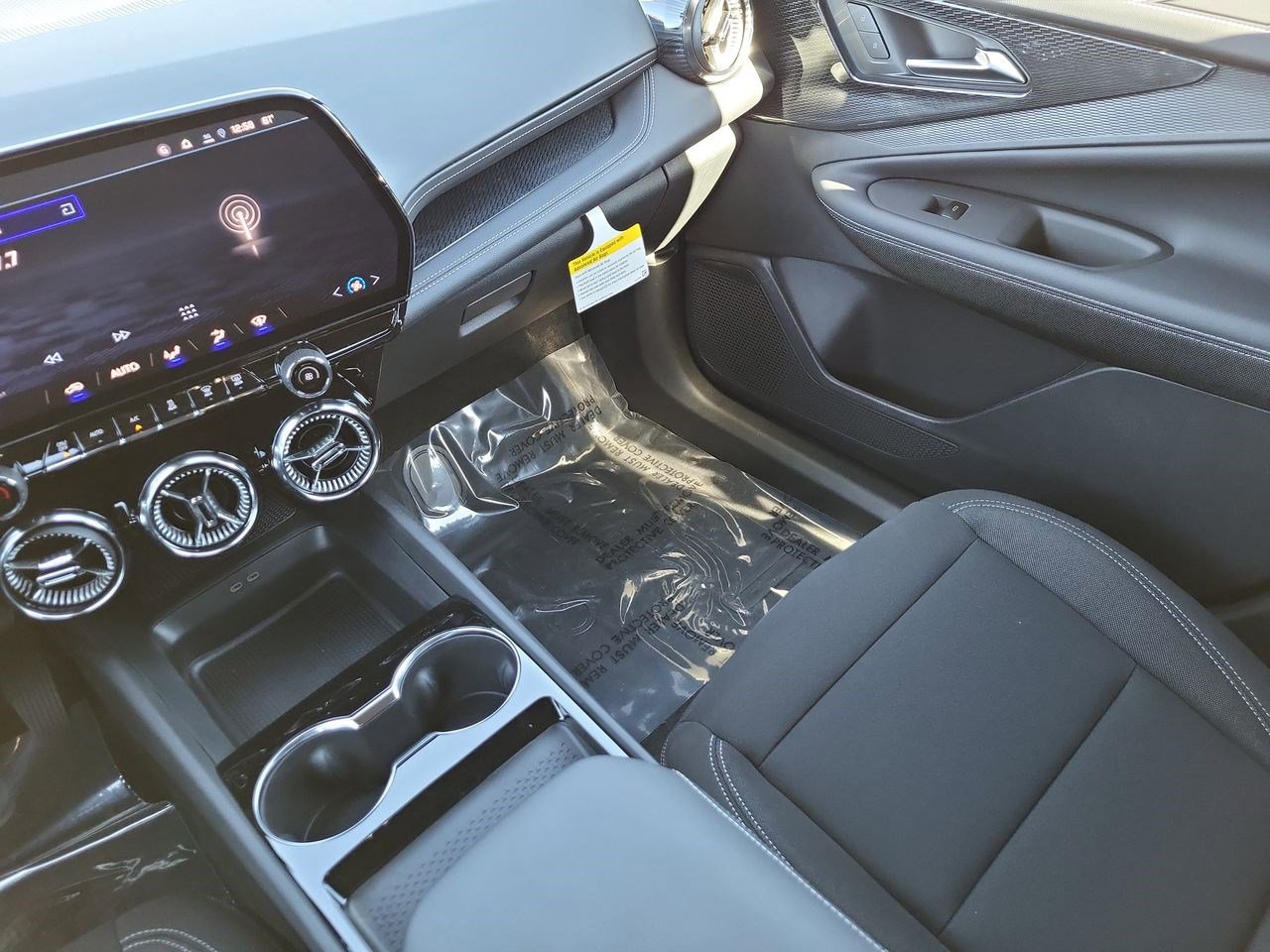 New 2026 Chevrolet Blazer EV LT image 11