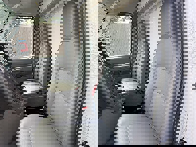 Used 2023 Ford E-350 and Econoline 350 Super Duty w/ Power Windows & Locks Group image 3