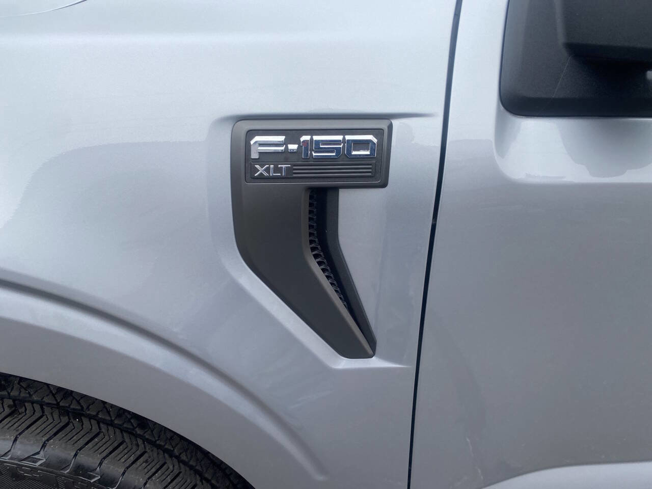 Used 2023 Ford F150 XLT w/ Equipment Group 302A High image 18