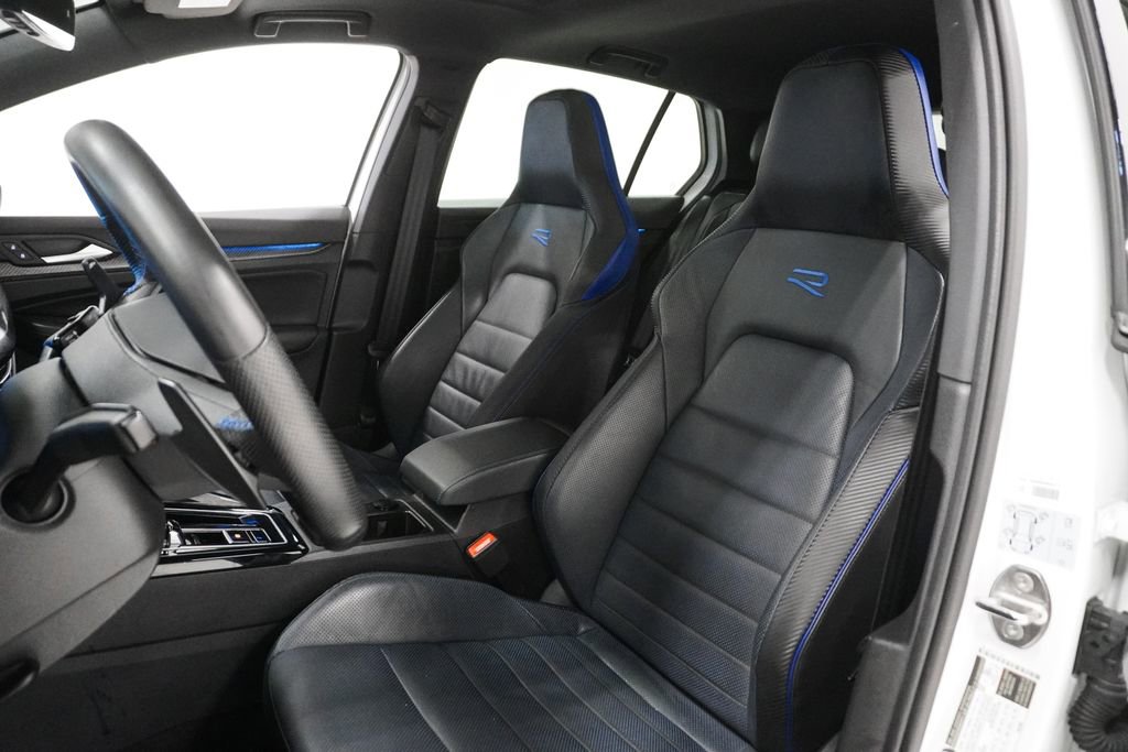 Used 2024 Volkswagen Golf R image 11