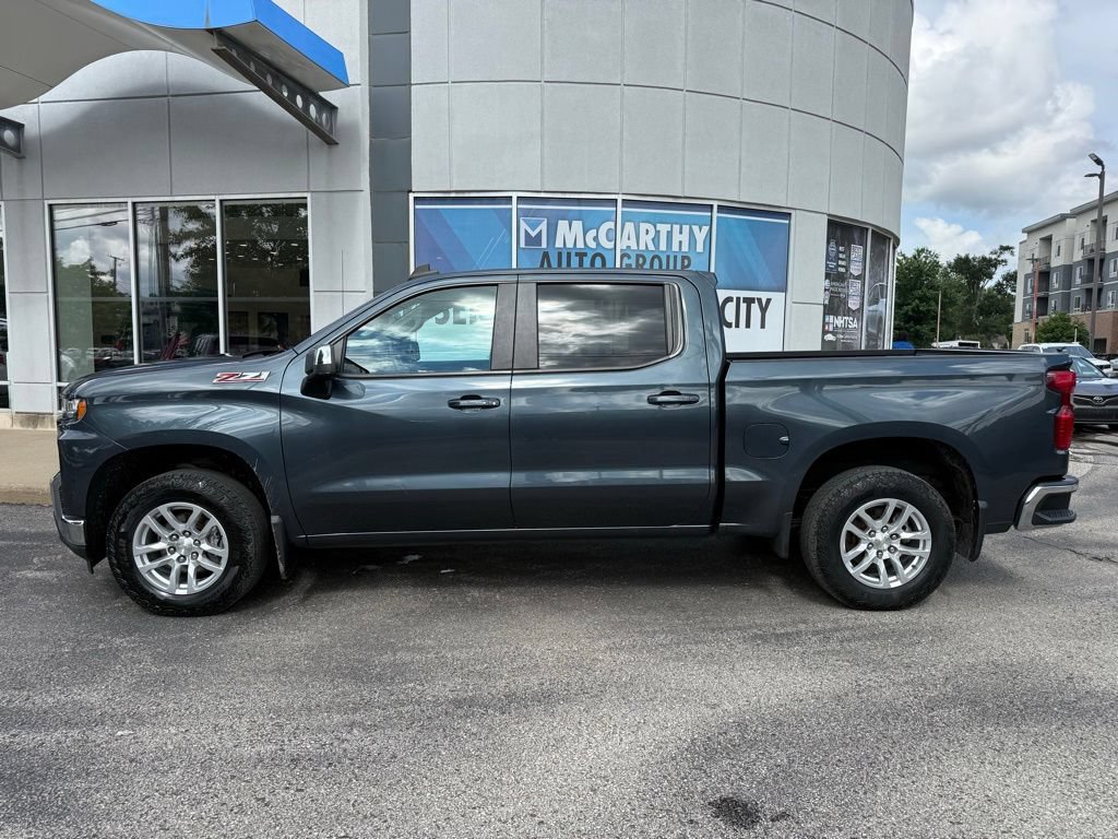 Used 2020 Chevrolet Silverado 1500 LT w/ All-Star Edition AWD/4WD image 2