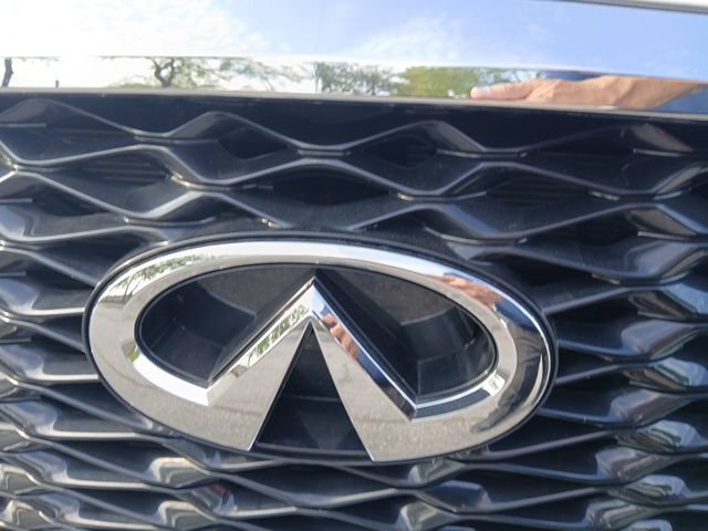 Certified 2025 INFINITI QX60 Pure AWD/4WD image 2