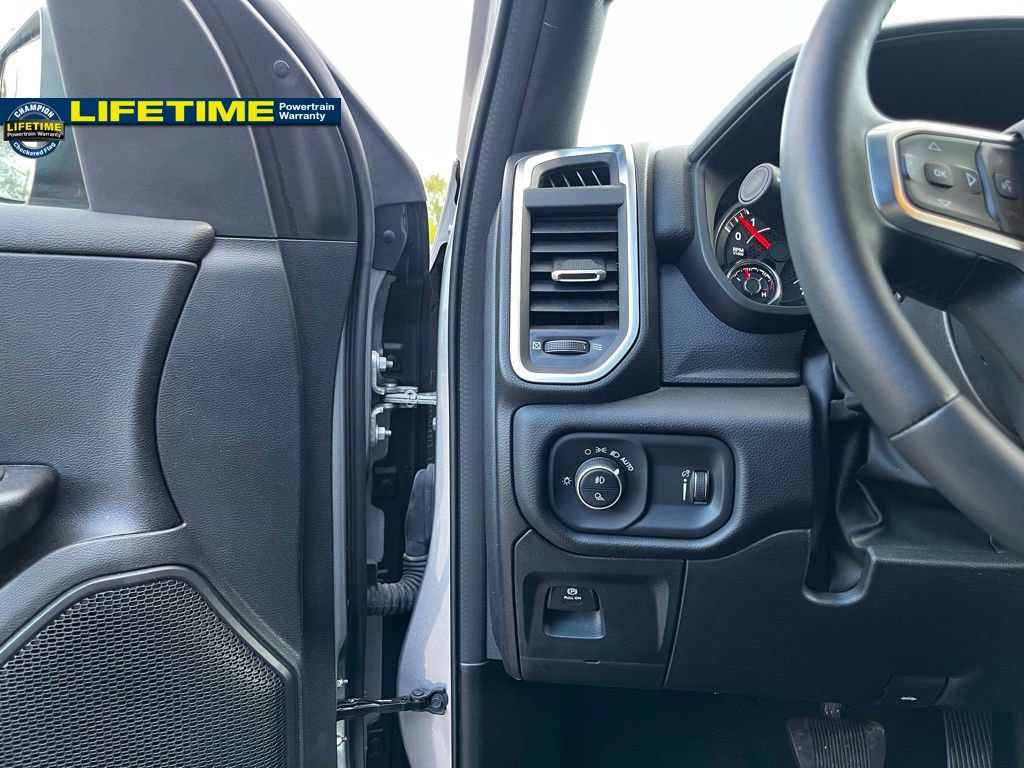 Used 2024 RAM 1500 Big Horn image 12