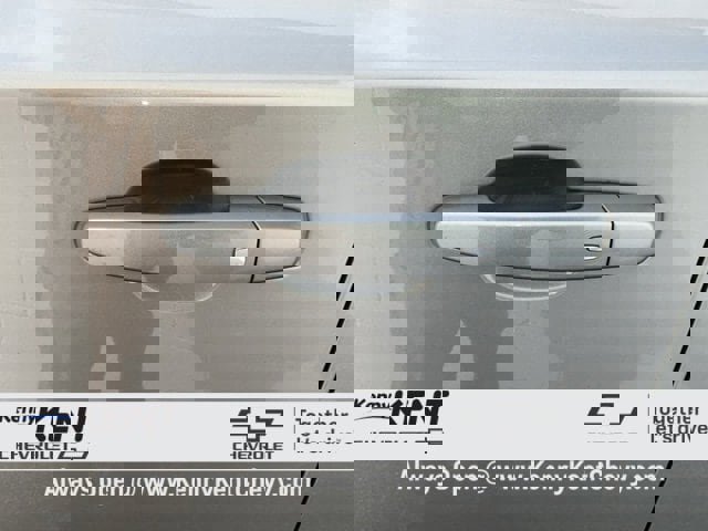 Certified 2023 Chevrolet Traverse LS w/ LPO, Floor Liner Package image 19