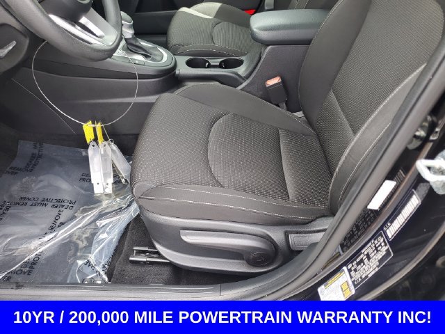Used 2021 Kia Forte LXS FWD image 11
