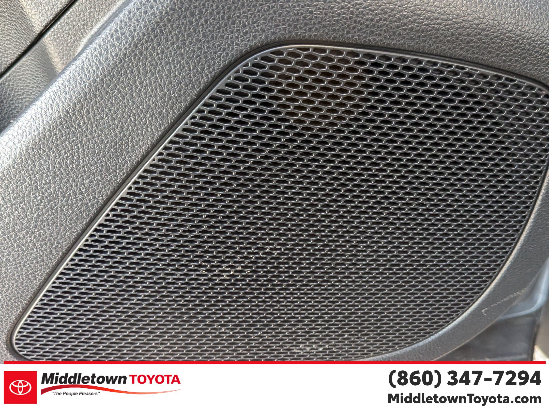 Certified 2025 Toyota Corolla Cross XLE AWD/4WD image 13